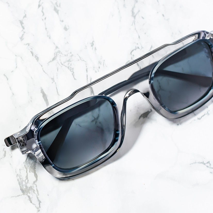 thierry-lasry-robbery-translucent-grey-sunglasses-gradient-grey-lenses.jpg