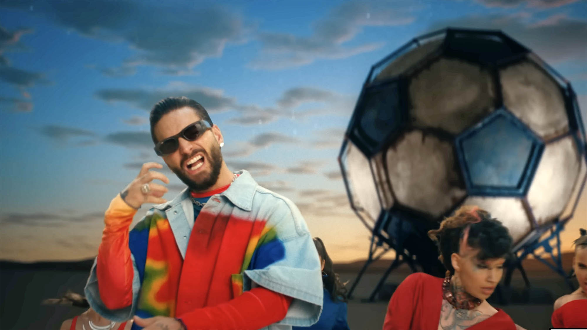 MALUMA wearing the THIERRY LASRY "MASTERMINDY" sunglasses in the official video of the 2022 FIFA WORLD CUP FAN FESTIVAL™ ANTHEM